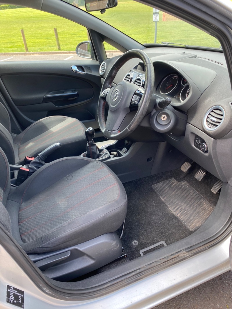 VAUXHALL CORSA