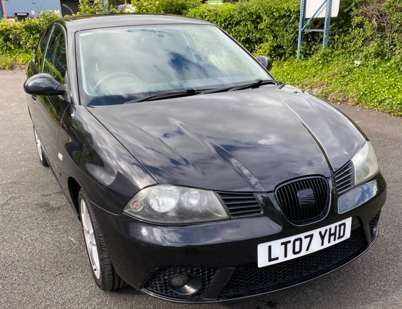 SEAT IBIZA